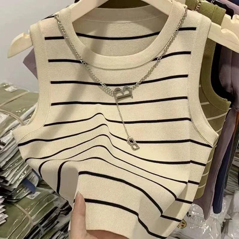 Colorfaith New 2022 Basic Bottoming Striped Chain Elasticity Vests Women Tank & Camis Autumn Winter Wild Crop Short Tops V3420DG